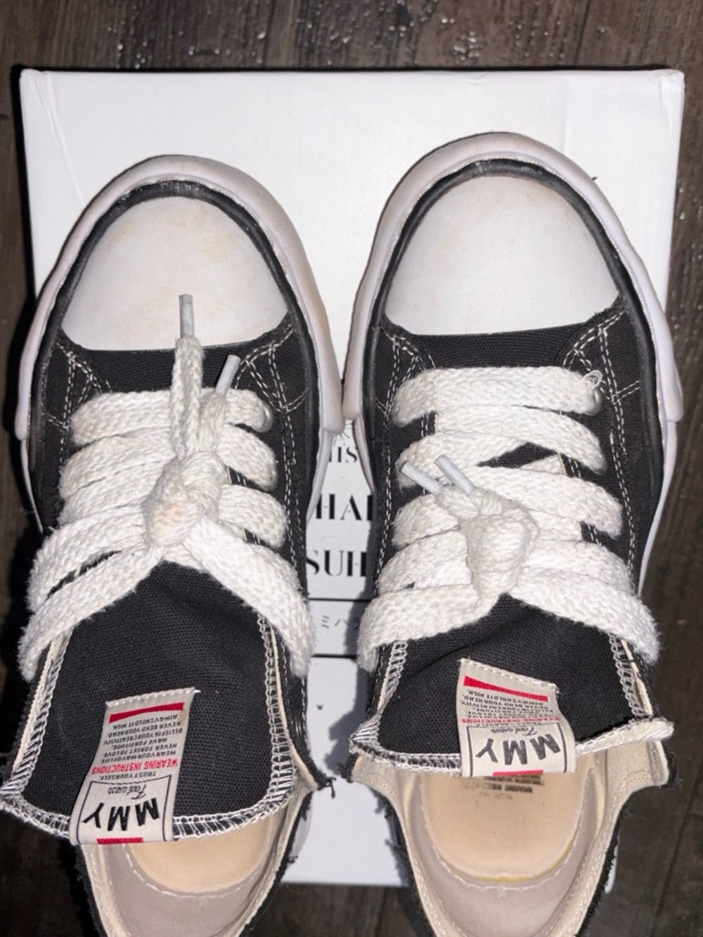 Miharayasuhiro Kids Black and White Lace-Up Sneakers